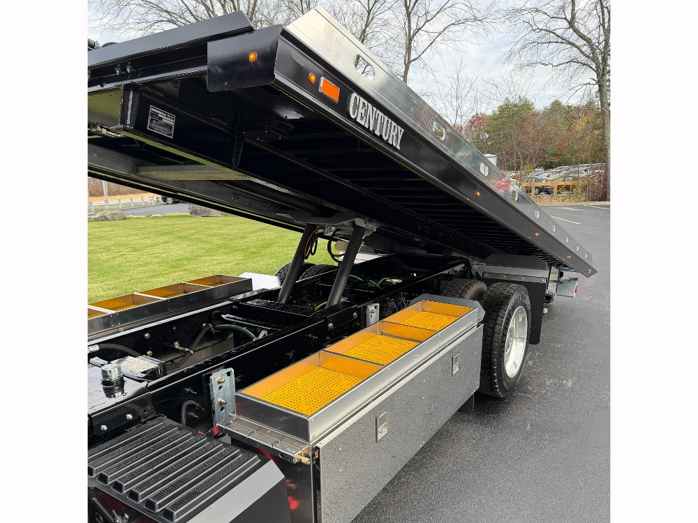 2025 International MV (Key# 1982) 10